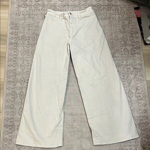 Universal Thread Off-White Wide-Leg Jeans